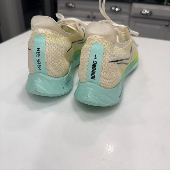 Nike ZoomX Streakfly Coconut Milk Volt Running Shoes DX3415 100 Men’s Sz 9 NEW - Picture 7 of 14
